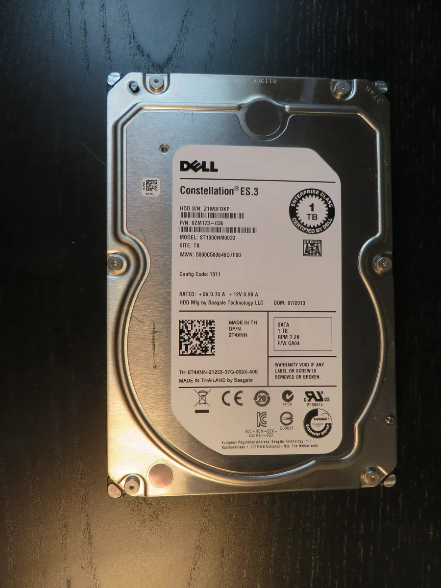 HDS723020BLA642